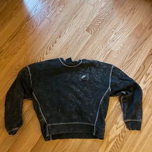 Nike cropped crewneck